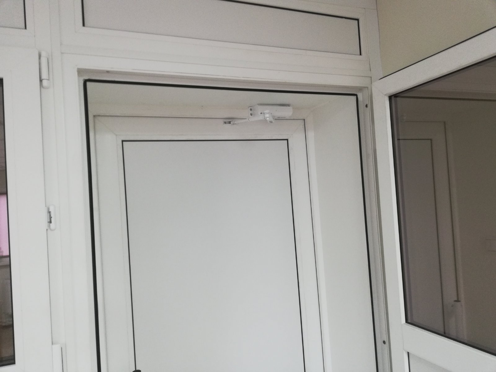 https://voronezh.delaem-okna.ru/storage/app/uploads/public/63f/48a/b0c/63f48ab0cafab082015542.jpg